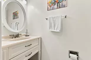 3 Commodore, Emeryville, CA 94608 - Photo 40