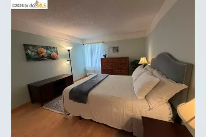 3 Commodore #158, Emeryville, CA 94608 - Photo 22