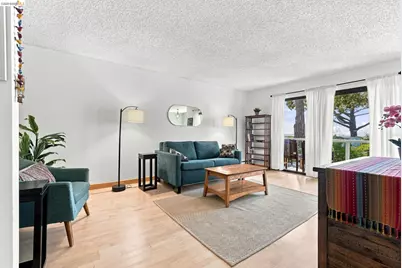 3 Commodore #158, Emeryville, CA 94608 - Photo 8