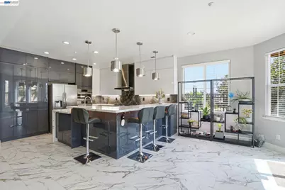 2742 St Andrews Dr, Brentwood, CA 94513 - Photo 10