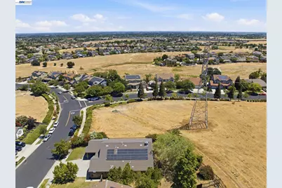 2742 St Andrews Dr, Brentwood, CA 94513 - Photo 46