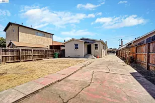 1707 73rd Ave, Oakland, CA 94621 - Photo 26