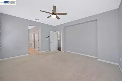 724 Topiary Ln, Mountain House, CA 95391 - Photo 30