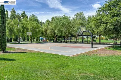 724 Topiary Ln, Mountain House, CA 95391 - Photo 52