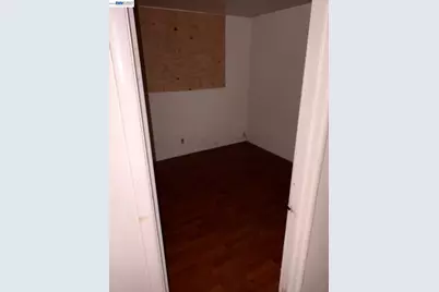 316 28th St, Richmond, CA 94804 - Photo 6