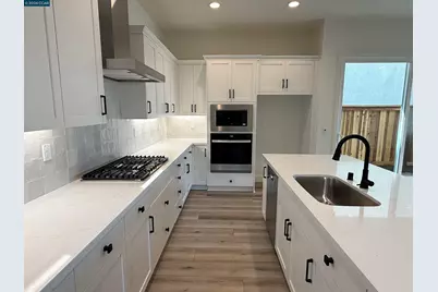 17357 Bushwick Lane, Lathrop, CA 95330 - Photo 16