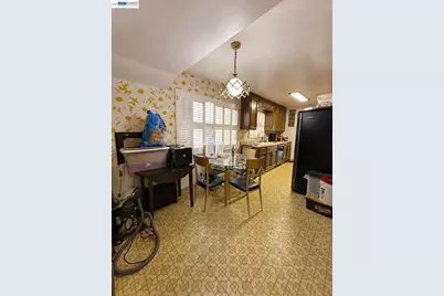 5814 Hemlock St, Sacramento, CA 95841 - Photo 14
