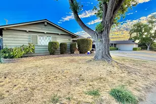 5814 Hemlock St, Sacramento, CA 95841 - Photo 2