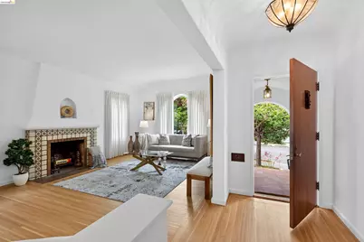 3996 Oakmore Rd, Oakland, CA 94602 - Photo 6