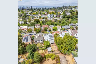 3996 Oakmore Rd, Oakland, CA 94602 - Photo 48