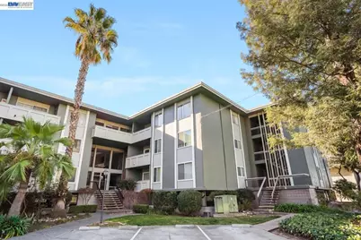 1458 Hudson Street #107, Redwood City, CA 94523 - Photo 2