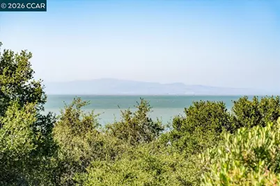 720 Live Oak Ln, Pinole, CA 94564 - Photo 44
