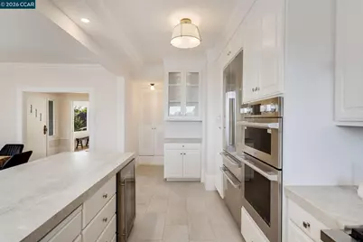 362 Magnolia Ave, Piedmont, CA 94611 - Photo 28