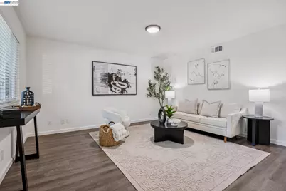 8110 Arroyo Dr, Pleasanton, CA 94588 - Photo 4