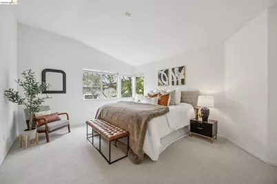 25 Farallon Ct, Richmond, CA 94804 - Photo 28