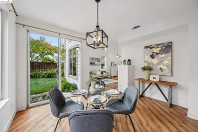 25 Farallon Ct, Richmond, CA 94804 - Photo 12