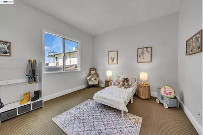 4471 Tulip Ave, Oakland, CA 94619 - Photo 22