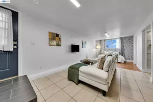 4471 Tulip Ave, Oakland, CA 94619 - Photo 32