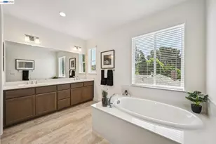 125 Crk Vw Cir, Fairfield, CA 94533 - Photo 46