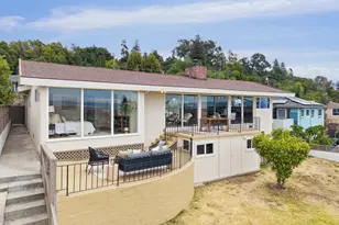 7425 Hillmont Dr, Oakland, CA 94605 - Photo 40