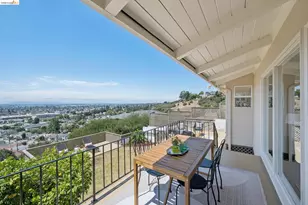 7425 Hillmont Dr, Oakland, CA 94605 - Photo 34