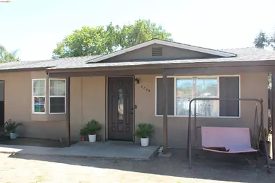 2268 Marsh St, Stockton, CA 95205 - Photo 2