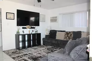 2268 Marsh St, Stockton, CA 95205 - Photo 4