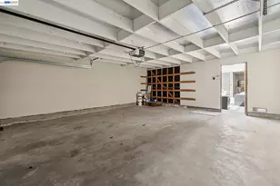 1129 Island Dr, Alameda, CA 94502 - Photo 32