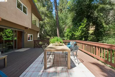 7218 Homewood Dr, Oakland, CA 94611 - Photo 56