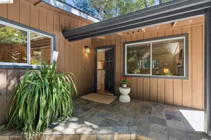 7218 Homewood Dr, Oakland, CA 94611 - Photo 10
