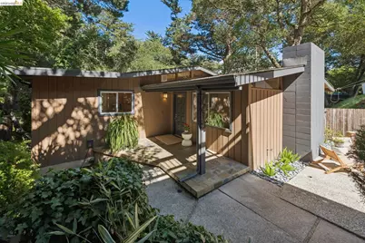 7218 Homewood Dr, Oakland, CA 94611 - Photo 6