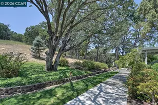 1332 Singingwood Ct, Walnut Creek, CA 94595 - Photo 2