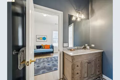 4440 Howe St, Oakland, CA 94611 - Photo 30