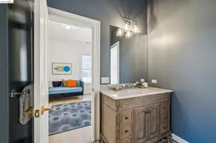 4440 Howe St, Oakland, CA 94611 - Photo 30