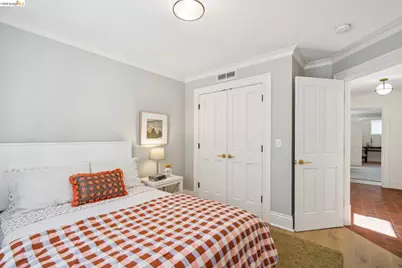 4440 Howe St, Oakland, CA 94611 - Photo 44