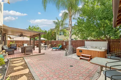 1021 Saunders Ct, Galt, CA 95632 - Photo 38