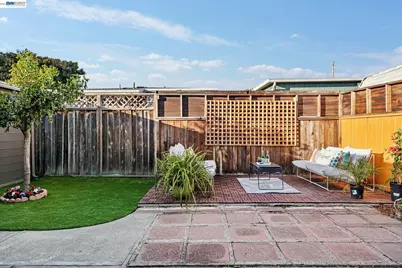 2515 Noble Ave, Alameda, CA 94501 - Photo 32