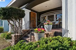 2515 Noble Ave, Alameda, CA 94501 - Photo 2