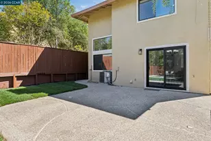 4966 Bayleaf Ct, Martinez, CA 94553 - Photo 36