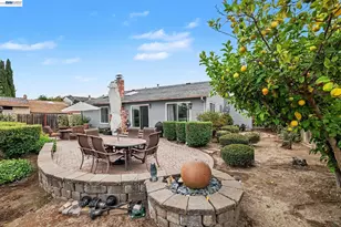 127 Catalpa Ct, Hercules, CA 94547 - Photo 14