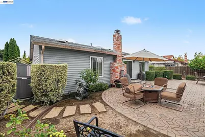 127 Catalpa Ct, Hercules, CA 94547 - Photo 12
