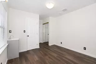 3221 Delaware St, Oakland, CA 94602 - Photo 12