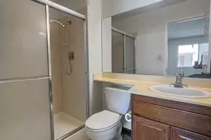 2579 El Portal Dr, San Pablo, CA 94806 - Photo 8