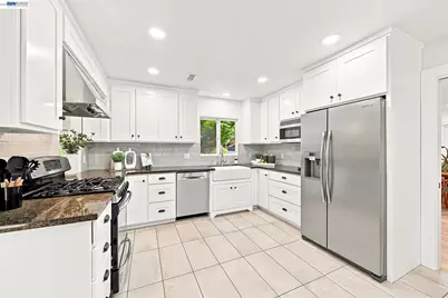 408 Amaral Cir, Pleasanton, CA 94566 - Photo 12