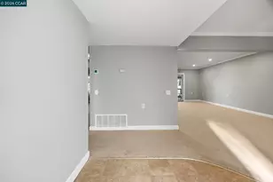 1300 Running Springs Rd, Walnut Creek, CA 94595 - Photo 8