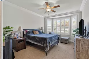 2336 Shadow Berry Dr, Manteca, CA 95336 - Photo 8