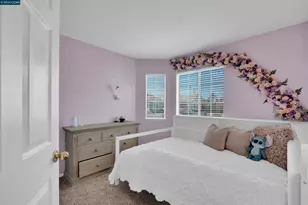400 Devon Ct, Oakley, CA 94561 - Photo 12