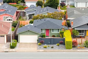 689 Linda Mar Blvd, Pacifica, CA 94044 - Photo 1