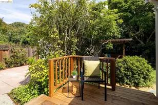 307 Covington St, Oakland, CA 94605 - Photo 26