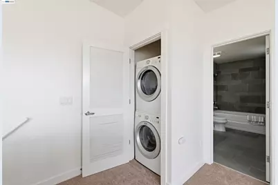 6501 San Pablo Ave #407, Oakland, CA 94608 - Photo 26